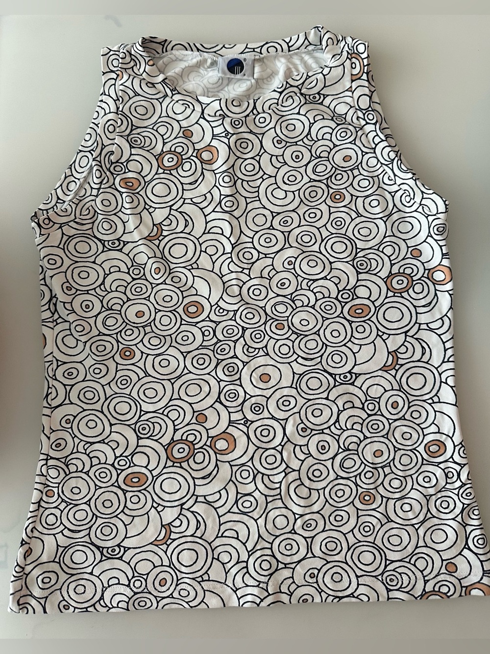 FIT Sleeveless Patterned Women’s Tank Top - White with Black &Tan Circles -Small